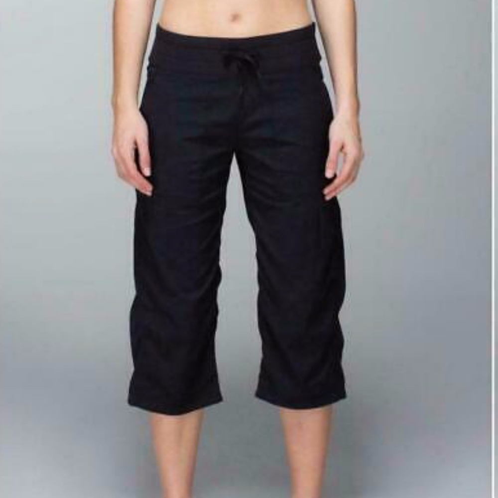 Lululemon Dance Studio Crops